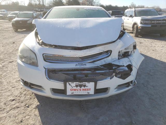 1G1ZE5EB2AF203835 - 2010 CHEVROLET MALIBU LTZ თეთრი ფოტო 11