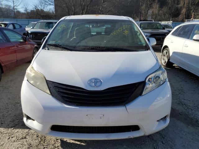 5TDKA3DC6BS004081 - 2011 TOYOTA SIENNA BASE WHITE photo 5