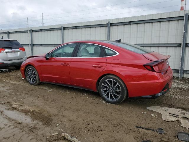 5NPEH4J25LH004610 - 2020 HYUNDAI SONATA LIMITED RED photo 2