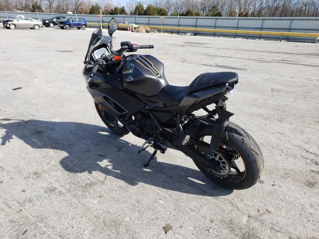 ML5EXER12PDA80458 - 2023 KAWASAKI EX650 R GRAY photo 3