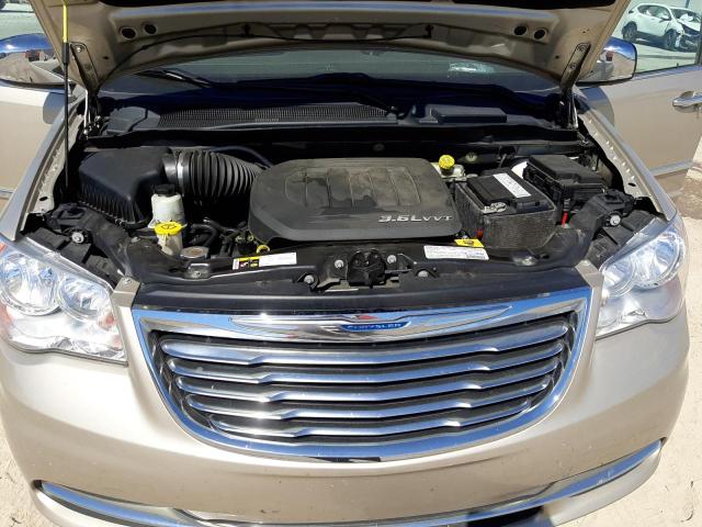 2C4RC1CGXDR682765 - 2013 CHRYSLER TOWN & COU TOURING L TAN photo 12