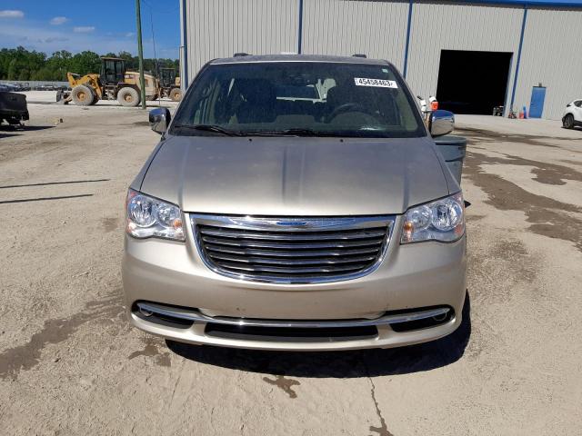 2C4RC1CGXDR682765 - 2013 CHRYSLER TOWN & COU TOURING L TAN photo 5