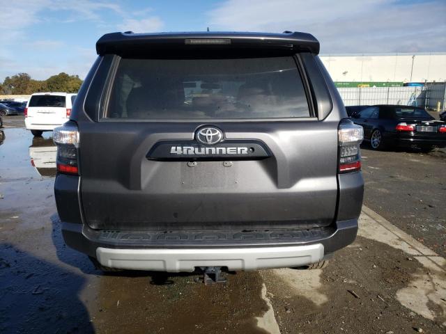 JTEBU5JR2J5607783 - 2018 TOYOTA 4RUNNER SR5/SR5 PREMIUM 灰色 照片 6
