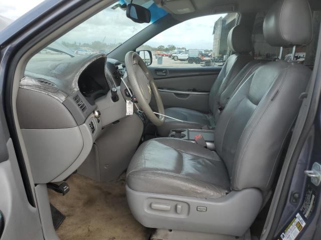 5TDZK23C28S204083 - 2008 TOYOTA SIENNA CE GRAY photo 7