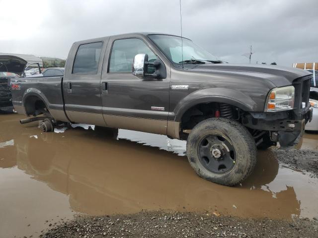 1FTSW21PX6EC47973 - 2006 FORD F250 SUPER DUTY GRAY photo 4