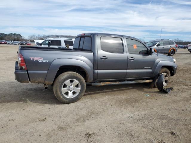3TMJU4GN8DM155965 - 2013 TOYOTA TACOMA DOUBLE CAB PRERUNNER GRAY photo 3