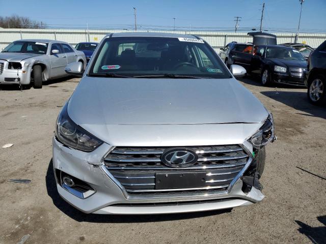 3KPC34A33JE030655 - 2018 HYUNDAI ACCENT LIMITED SILVER photo 5