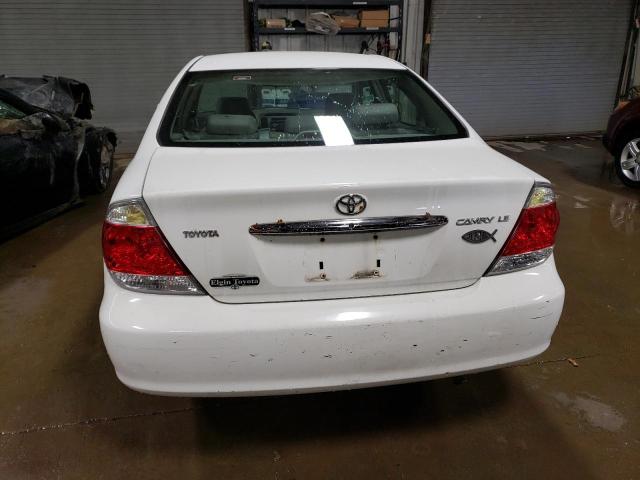 4T1BE32K45U534673 - 2005 TOYOTA CAMRY LE WHITE photo 6