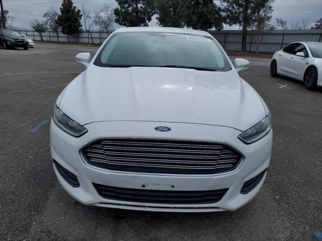 3FA6P0LU0GR385340 - 2016 FORD FUSION SE HYBRID WHITE photo 5