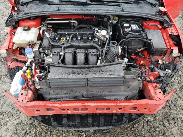 1FADP3F2XGL325051 - 2016 FORD FOCUS SE RED photo 11