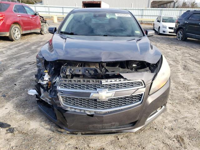 1G11G5SX0DF237851 - 2013 CHEVROLET MALIBU 3LT ნაცრისფერი ფოტო 5