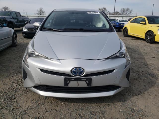 JTDKARFU9G3014881 - 2016 TOYOTA PRIUS SILVER photo 5