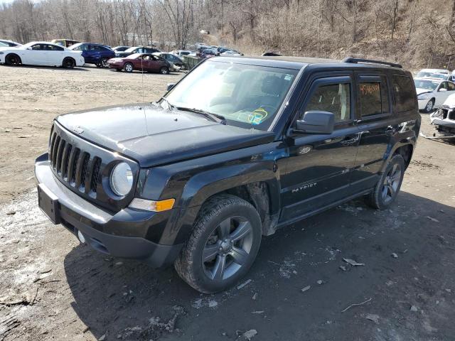 1C4NJRFB4FD304286 - 2015 JEEP PATRIOT LATITUDE BLACK photo 1