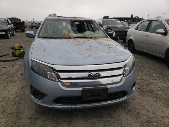 3FADP0L30BR315294 - 2011 FORD FUSION HYBRID BLUE photo 5