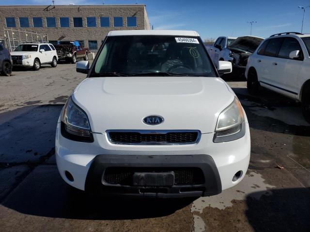 KNDJT2A20B7716110 - 2011 KIA SOUL + WHITE photo 5