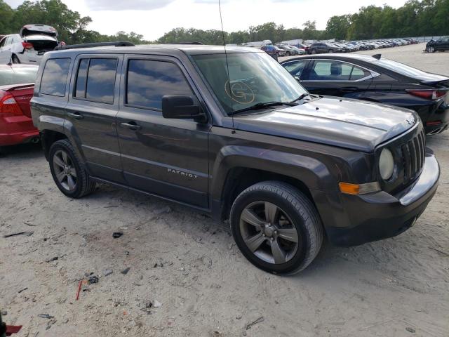 1C4NJPFA2ED758157 - 2014 JEEP PATRIOT LATITUDE GRAY photo 4