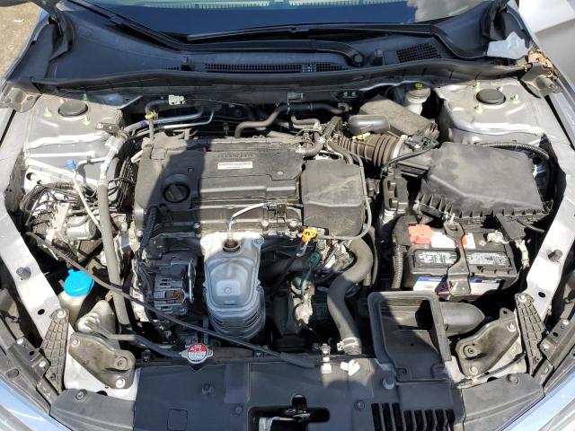 1HGCR2F39HA018472 - 2017 HONDA ACCORD LX SILVER photo 11