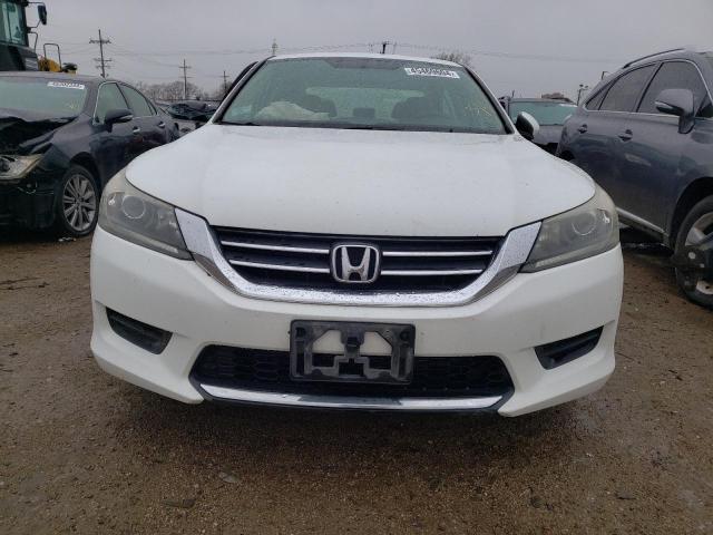 1HGCR2F30EA090169 - 2014 HONDA ACCORD LX WHITE photo 5