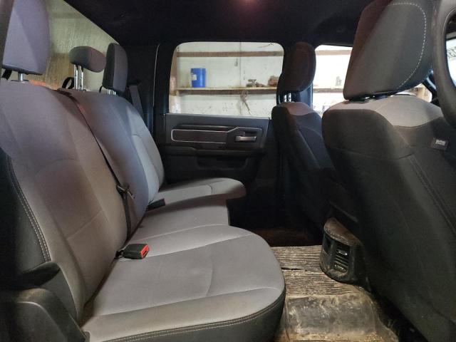 3C6UR5JL1NG119778 - 2022 RAM 2500 BIG HORN/LONE STAR WHITE photo 10