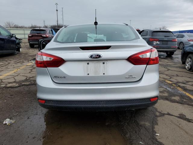 1FADP3F20EL371808 - 2014 FORD FOCUS SE SILVER photo 6