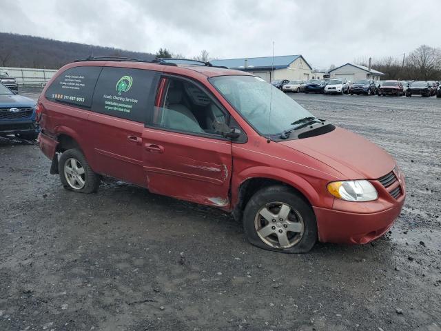 2D8GP44L95R428833 - 2005 DODGE GRAND CARA SXT RED photo 4