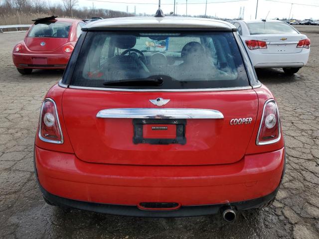 WMWMF3C59ATU79251 - 2010 MINI COOPER RED photo 6