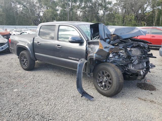 3TMAZ5CN5NM183382 - 2022 TOYOTA TACOMA DOUBLE CAB GRAY photo 4