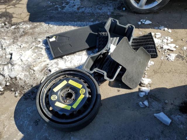 WA1WKAFP2CA018233 - 2012 AUDI Q5 PRESTIGE 银色 照片 13