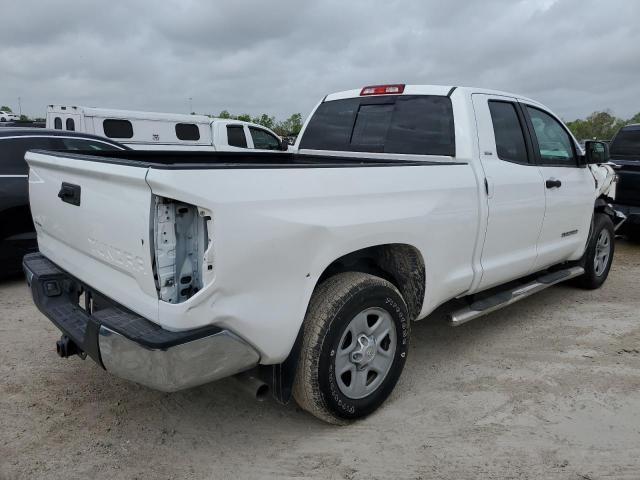 5TFRM5F15JX127280 - 2018 TOYOTA TUNDRA DOUBLE CAB SR/SR5 WHITE photo 3