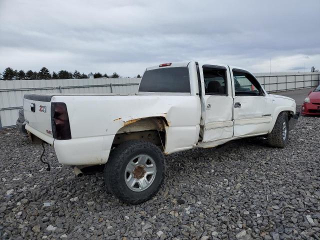 1GCGK13U03F228241 - 2003 CHEVROLET SILVERADO K1500 HEAVY DUTY WHITE photo 3