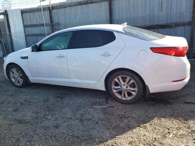 5XXGM4A75DG198181 - 2013 KIA OPTIMA LX WHITE photo 2