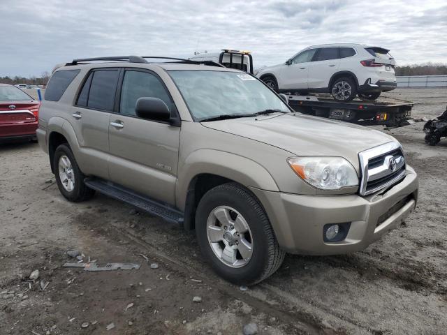 JTEBU14R560103236 - 2006 TOYOTA 4RUNNER SR5 BEIGE photo 4