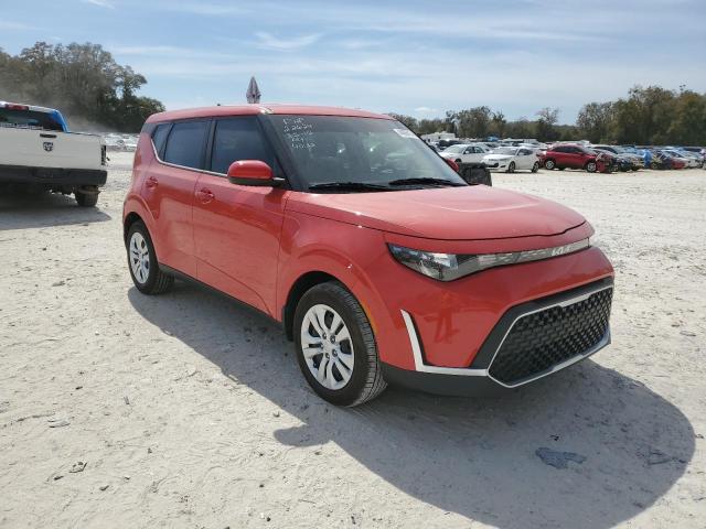 KNDJ23AU5P7207311 - 2023 KIA SOUL LX RED photo 4