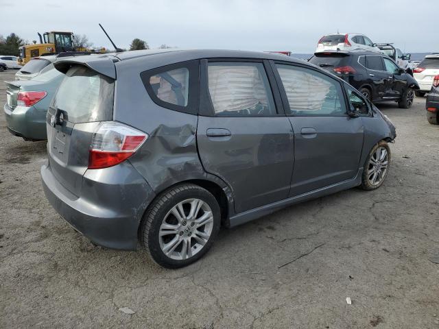 JHMGE8H60BC026993 - 2011 HONDA FIT SPORT GRAY photo 3