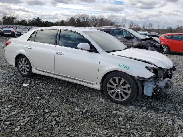 4T1BK3DB7BU420457 - 2011 TOYOTA AVALON BASE WHITE photo 4