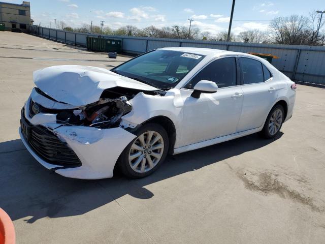 4T1B11HK3KU822445 - 2019 TOYOTA CAMRY L WHITE photo 1