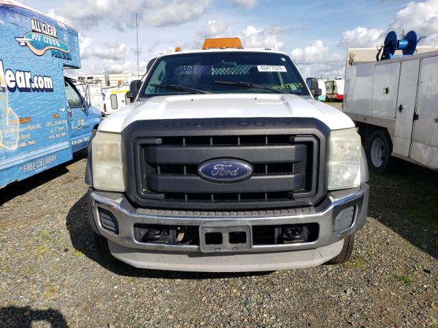 1FDUF4HY1CEA83815 - 2012 FORD F450 SUPER DUTY WHITE photo 5