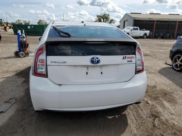 JTDKN3DU2D5597413 - 2013 TOYOTA PRIUS WHITE photo 6