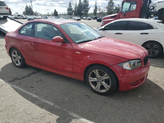 WBAUP73508VF08822 - 2008 BMW 128 I RED photo 4