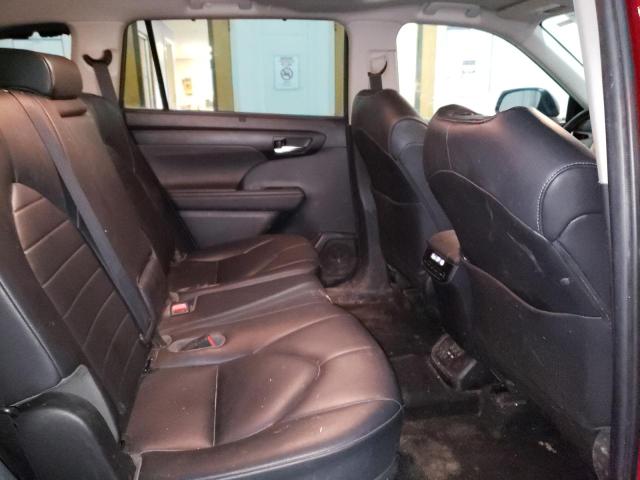 5TDHZRBH1LS510049 - 2020 TOYOTA HIGHLANDER XLE RED photo 11