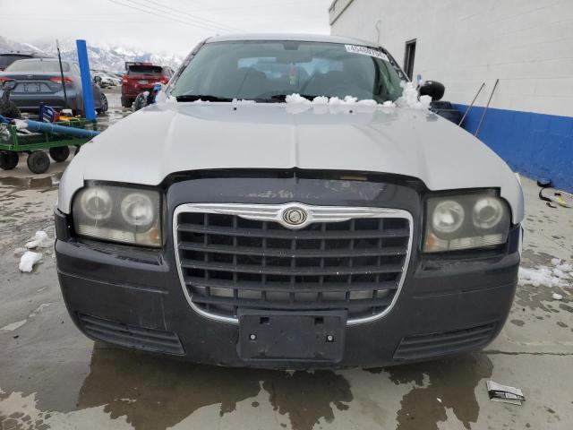 2C3KA43R37H774079 - 2007 CHRYSLER 300 SILVER photo 5