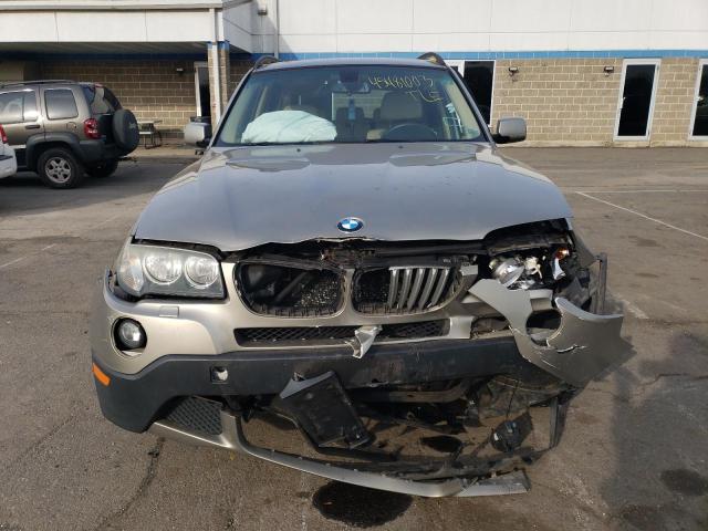 WBXPC93409WJ30298 - 2009 BMW X3 XDRIVE30I GOLD photo 5