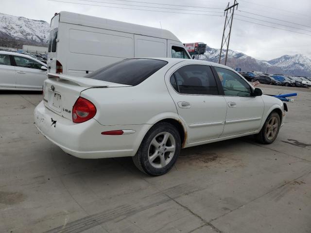 JN1CA31D3YT558547 - 2000 NISSAN MAXIMA GLE WHITE photo 3