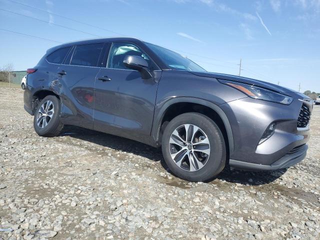5TDHZRAH4NS545270 - 2022 TOYOTA HIGHLANDER XLE 灰色 照片 4