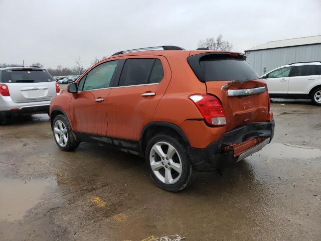 KL7CJRSB1GB643577 - 2016 CHEVROLET TRAX LTZ ORANGE photo 2