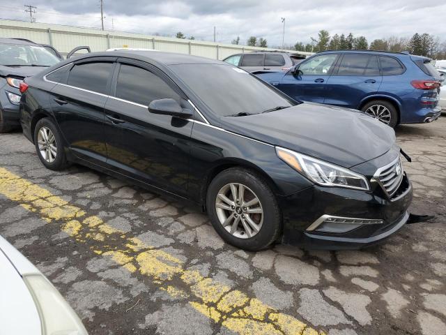 5NPE24AF4FH007961 - 2015 HYUNDAI SONATA SE BLACK photo 4