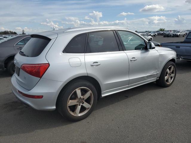 WA1DKAFP4CA077114 - 2012 AUDI Q5 PREMIUM PLUS SILVER photo 3