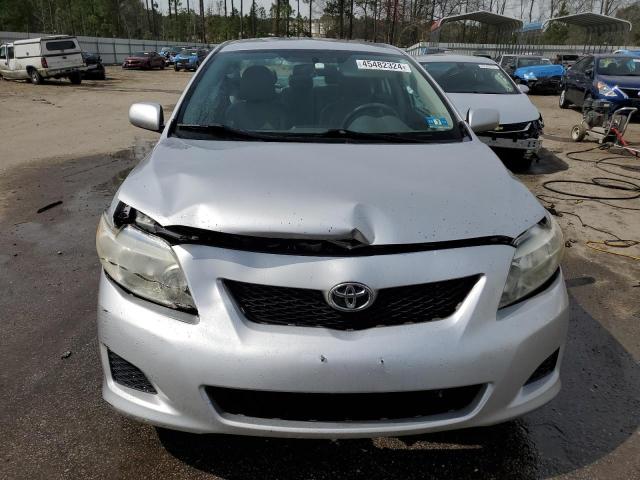 1NXBU4EE0AZ307117 - 2010 TOYOTA COROALLA BASE SILVER photo 5