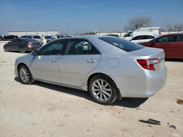 4T4BF1FKXER379449 - 2014 TOYOTA CAMRY L SILVER photo 2