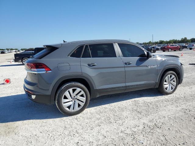 1V2YE2CA8LC216913 - 2020 VOLKSWAGEN ATLAS CROS SE Серый фото 3